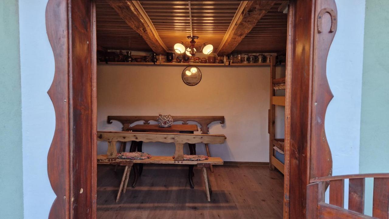 La sălaşul fermecat în Cheile Carasului Iabalcea Extérieur photo